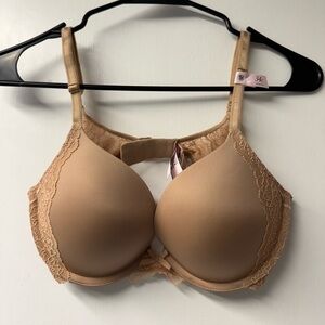Victoria's Secret Tan Lace Bra